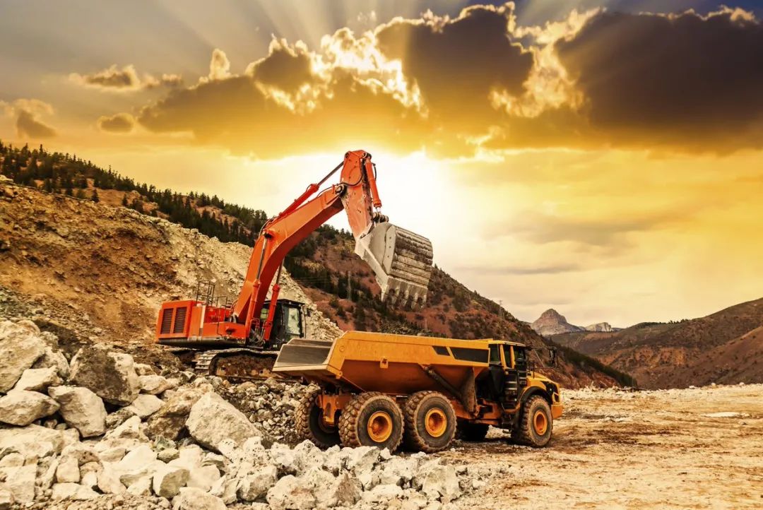 派克漢尼汾Parker: 前沿的挖掘機(jī)設(shè)計(jì)，從容應(yīng)對(duì)挑戰(zhàn)！